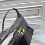 2025年2月26日新品Miumiuバッグ zy工場18*9*14cm