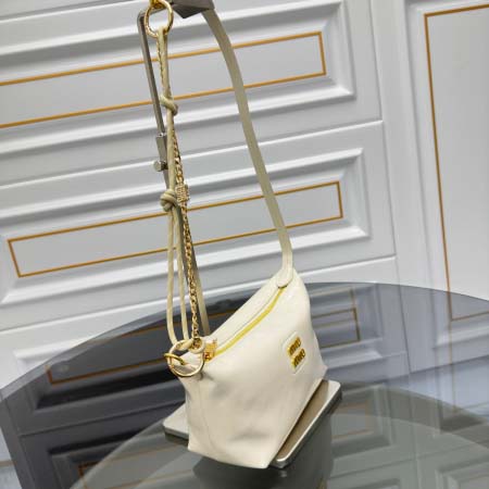 2025年2月26日新品Miumiuバッグ zy工場18*9...