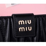 2025年2月26日新品Miumiu財布 zy工場