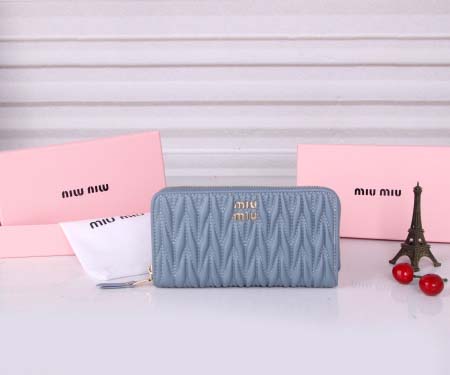 2025年2月26日新品Miumiu財布 zy工場