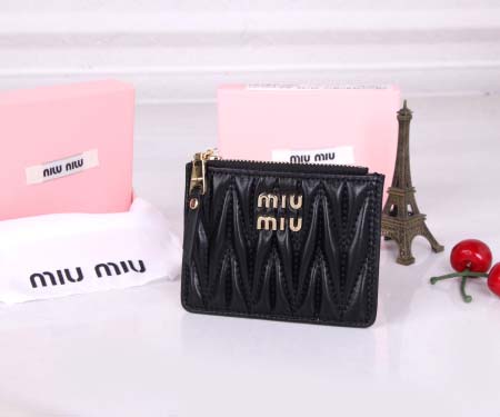 2025年2月26日新品Miumiu財布 zy工場