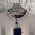 2025年2月26日高品質新品Louis Vuitton半袖のT シャツDW工場