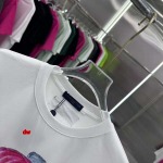 2025年2月28日高品質新品 LOUIS VUITTON半袖 tシャツDW工場