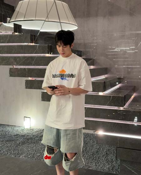 2025年2月28日高品質新品Balenciaga半袖 tシ...