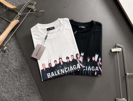 2025年3月1日春夏高品質新品Balenciaga半袖 tシャツDW工場