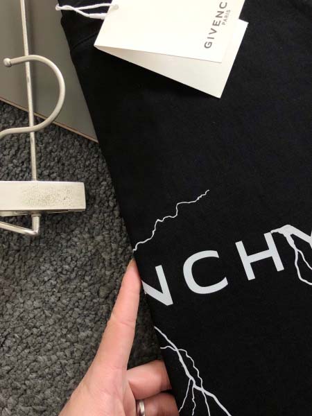 2025年3月1日春夏高品質新品GIVENCHY半袖 tシャツDW工場