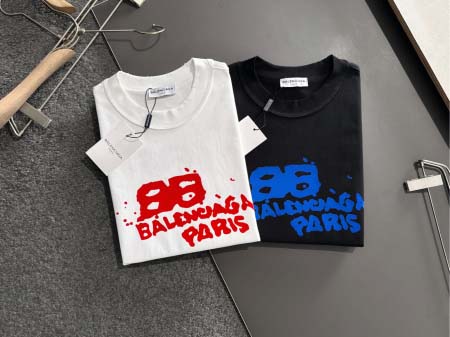 2025年3月1日春夏高品質新品Balenciaga半袖 tシャツDW工場