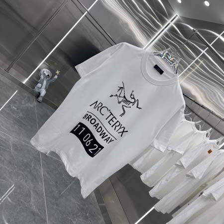 2025年3月1日春夏高品質新品ARCTERYX半袖 tシャツDW工場