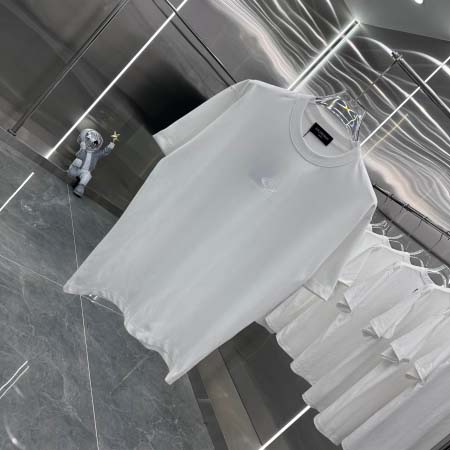 2025年3月1日春夏高品質新品Balenciaga半袖 tシャツDW工場