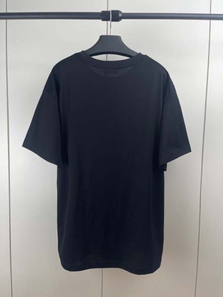 2025年3月2日春夏高品質新品Celine半袖 tシャツDW工場