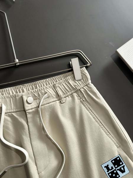 2025年3月2日春夏高品質新品Louis Vuittonスウェットパンツ DW工場