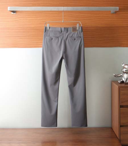 2025年3月3日春夏高品質新品Tomfordスラックスliangp工場