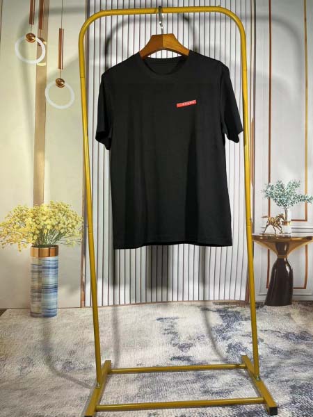 2025年3月5日春秋高品質新品PRADA半袖Tシャツchenxin工場