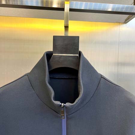 2025年3月5日春秋高品質新品PRADAメンズ 上下セットchenxin工場