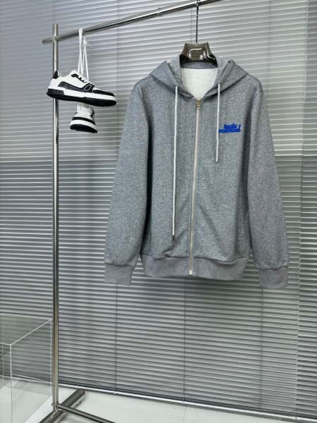 2025年3月5日春秋高品質新品Louis Vuittonメンズ 上下セットchenxin工場