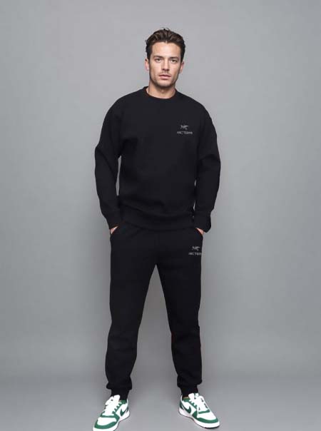 2025年3月6日新品ARCTERYX上下セット HAOKE工場