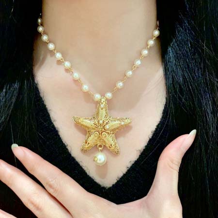 2025年3月7日入荷新品Diorネックレスギフト/誕生日/記念品/xin工場