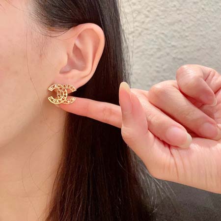 2025年3月7日入荷新品Chanelピアスギフト/誕生日/記念品/xin工場