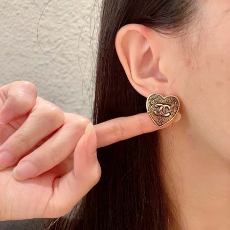 2025年3月7日入荷新品Chanelピアスギフト/誕生日/記念品/xin工場