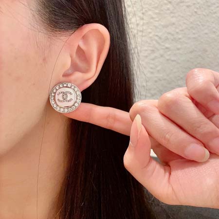 2025年3月7日入荷新品Chanelピアスギフト/誕生日/記念品/xin工場