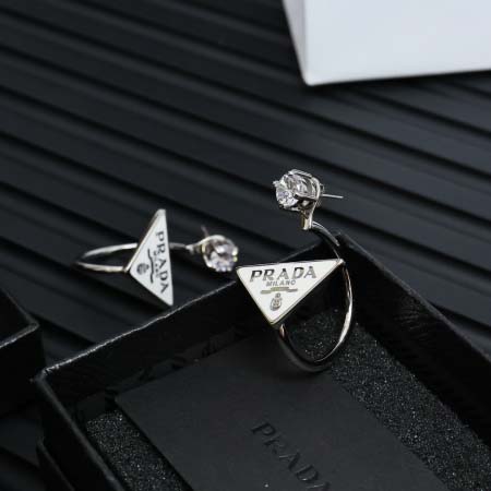 2025年3月7日入荷新品PRADAピアスギフト/誕生日/記念品/xin工場