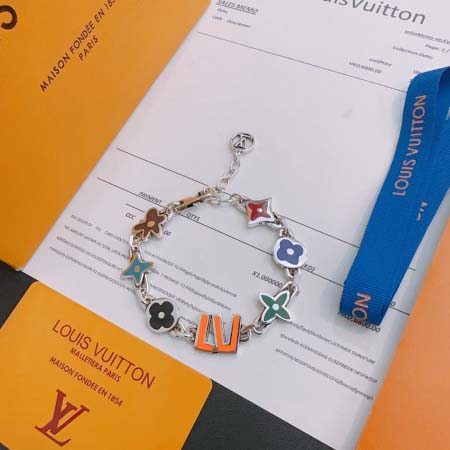 2025年3月9日入荷新品Louis Vuittonブレスレットギフト/誕生日/記念品/アクセサリーxin工場