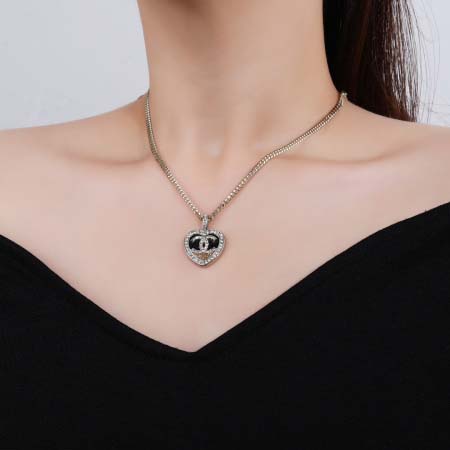 2025年3月9日入荷新品Chanelネックレスギフト/誕生日/記念品/アクセサリーxin工場