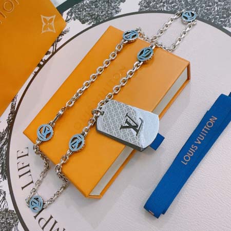 2025年3月9日入荷新品Louis Vuittonネックレスギフト/誕生日/記念品/アクセサリーxin工場