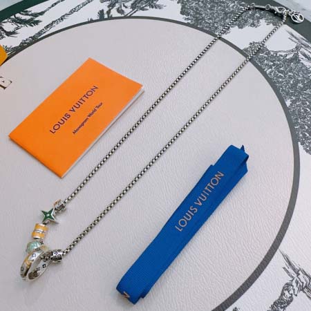2025年3月9日入荷新品Louis Vuittonネックレスギフト/誕生日/記念品/アクセサリーxin工場