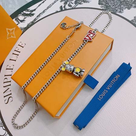 2025年3月9日入荷新品Louis Vuittonネックレスギフト/誕生日/記念品/アクセサリーxin工場