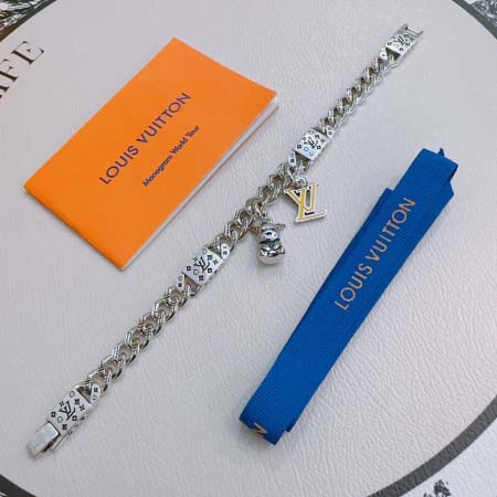 2025年3月9日入荷新品Louis Vuittonブレスレットギフト/誕生日/記念品/アクセサリーxin工場