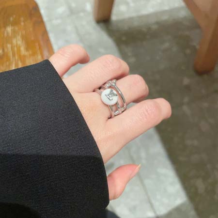 2025年3月9日入荷新品Louis Vuitton指輪ギフト/誕生日/記念品/アクセサリーxin工場