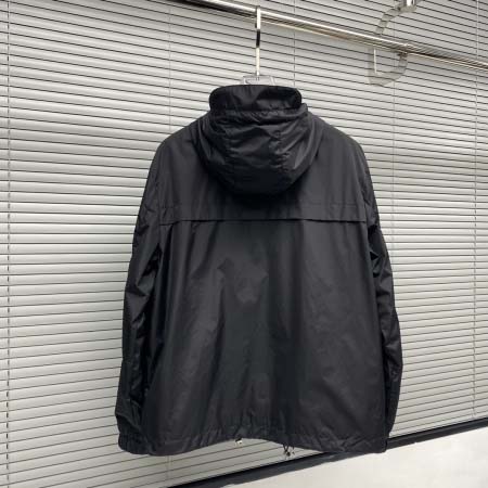 2025年3月12日春秋高品質復刻新品Pradaジャケットqishang工場