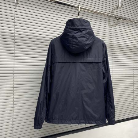 2025年3月12日春秋高品質復刻新品Pradaジャケットqishang工場