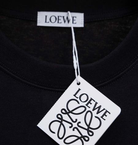 2025年3月13日新品loewe半袖 tシャツ  xiongma工場