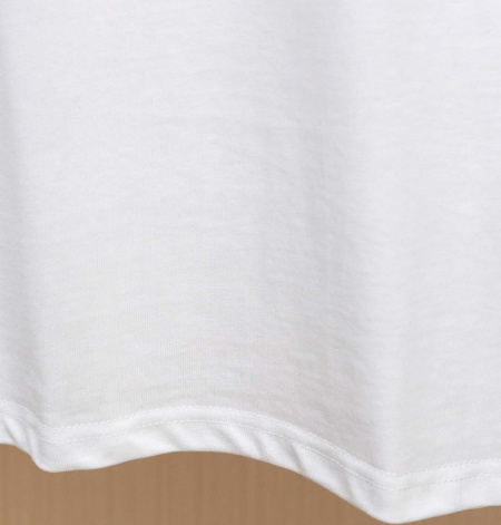 2025年3月13日新品 Burberry半袖 tシャツ  xiongma工場