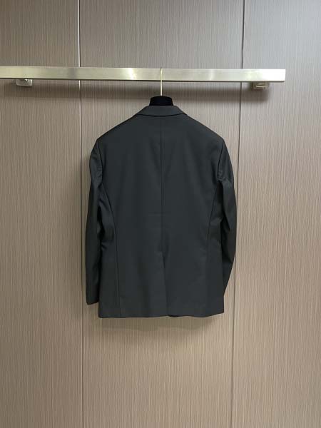 2025年3月15日春新作高品質pradaスーツセット メンズchaoka工場