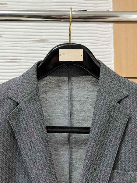 2025年3月15日春新作高品質Diorジャケットchaoka工場