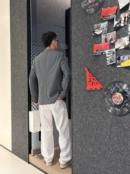 2025年3月15日春新作高品質Diorジャケットchaoka工場