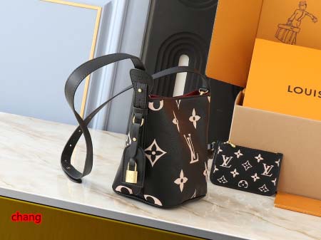 2025年3月16日 ルイヴィトン新品 M12925  In BB  Monogram 16.0 x 18.0 x 12.0