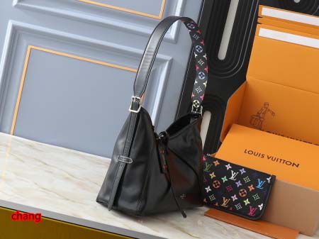 2025年3月16日 ルイヴィトン新品 M13105 M46203  CarryAll Dark   2025 29 x 24 x 12