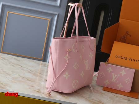 2025年3月16日 ルイヴィトン新品M14210   Neverfull   Monogram   ； 31.0 x 28.0 x 14.0