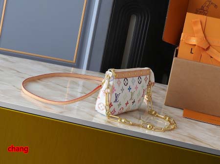 2025年3月16日 ルイヴィトン新品 M13663 M13404 M13440 M92649  Pochette Accessoires   Monogram  x 22.0 x 13.0 x 4.0