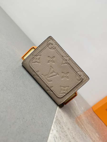 2025年3月17日新品財布M80151 Louis Vuitton zy工場