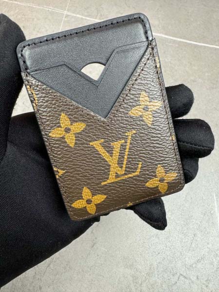 2025年3月17日新品 カードホルダーLouis Vuitton  6.5 x 9.5 x 0.5cm   Monogram Macassar  zy工場