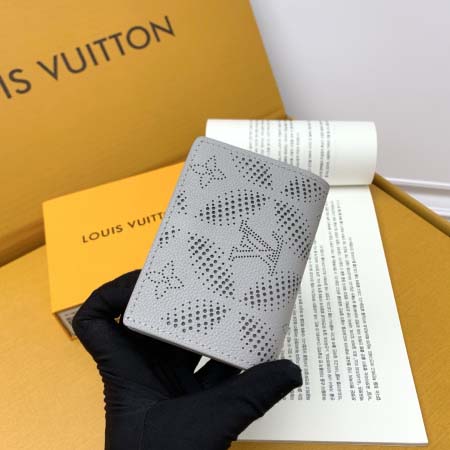 2025年3月17日新品財布M13470  Louis Vuitton Monogram Empreinte zy工場