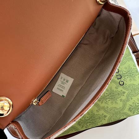 2025年3月17日新品バッグ Gucci 815714 27x17x7cm  zy工場