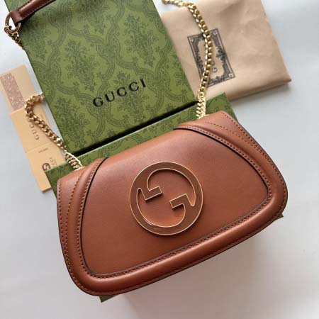 2025年3月17日新品バッグGucci  815711 21.5x 11x 8cm  zy工場