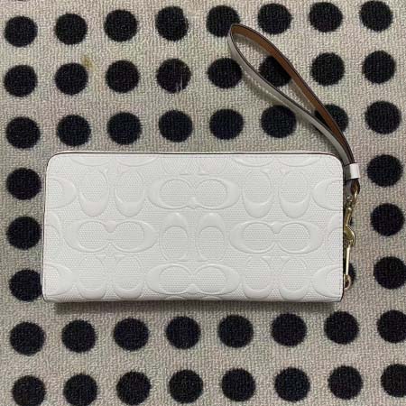 2025年3月17日新作 財布Coach  zy工場