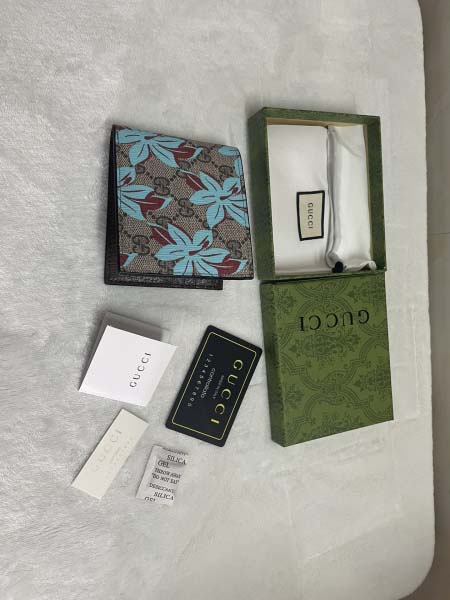 2025年3月17日新作財布 GUCCI 841146 PVC   SIZE:11*10*1.5CM  zy工場